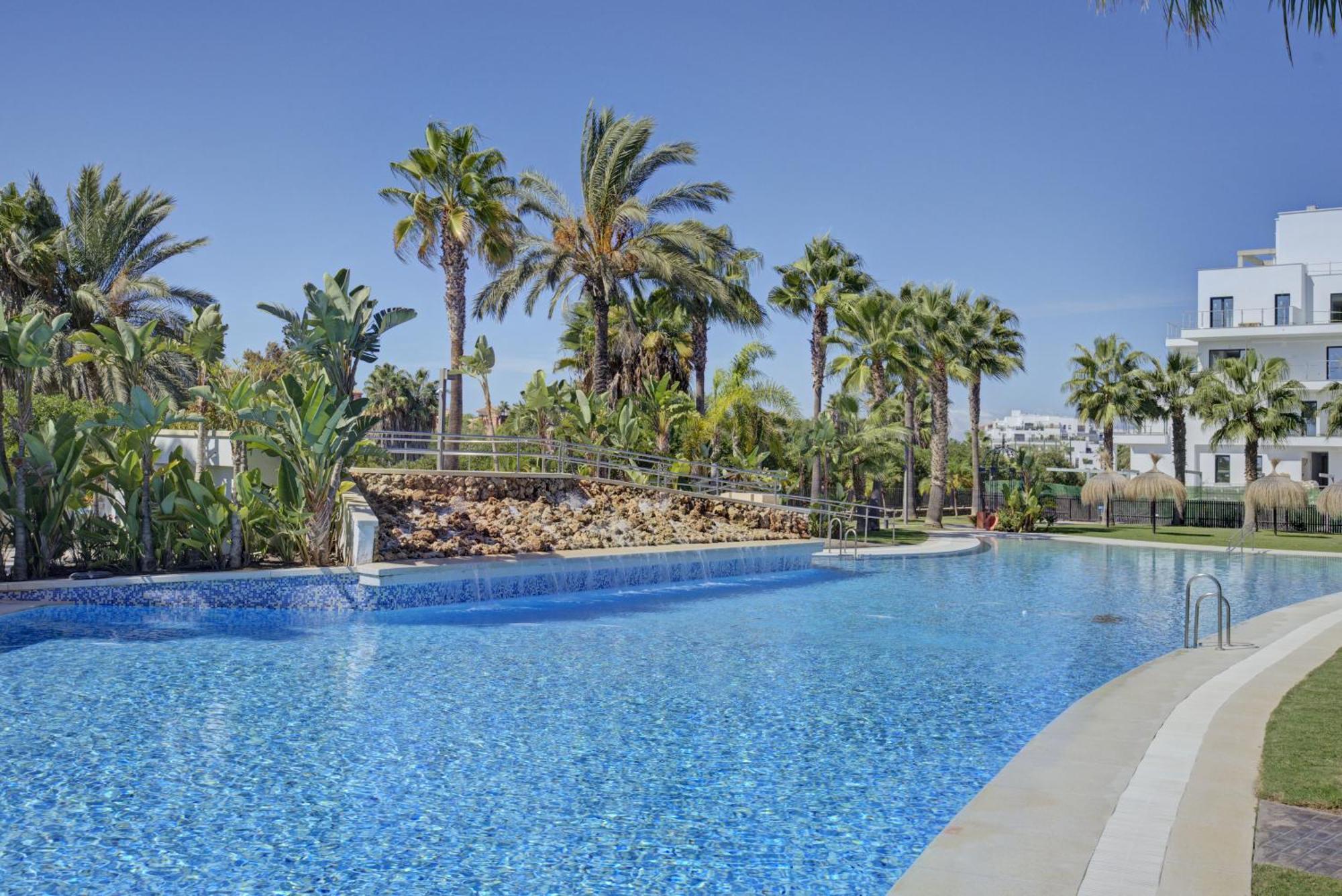Comeback Me & Mrs Jones Motril Exterior foto